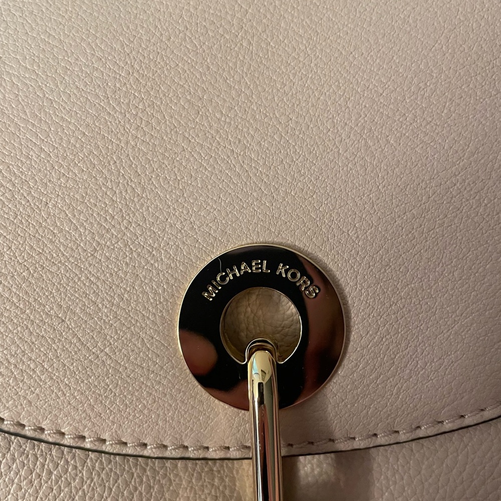 Michael Kors Blush Pink Leather Backpack NWOT - Picture 6 of 16